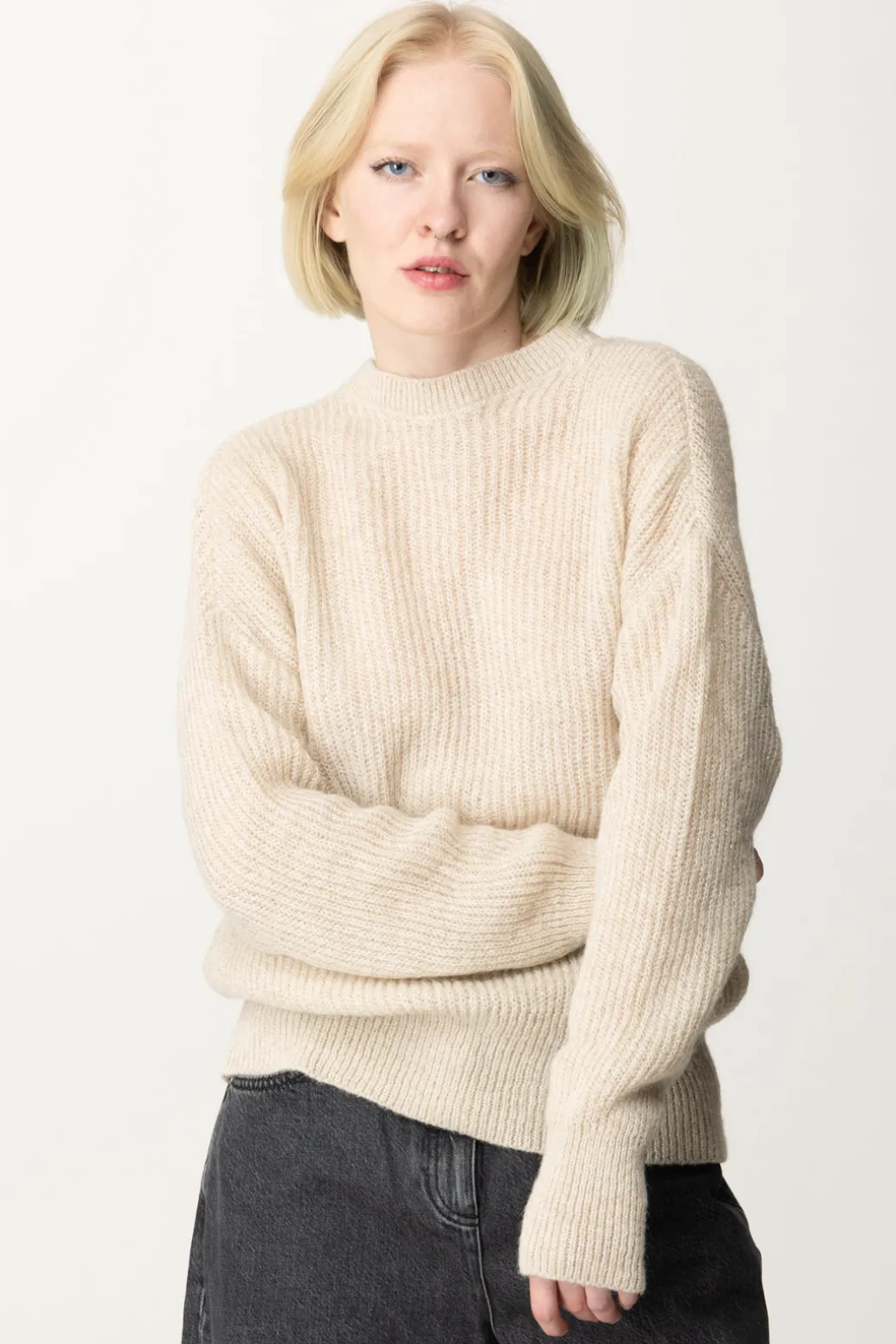 Donna Akep Maxipull con Scollo Sul Retro