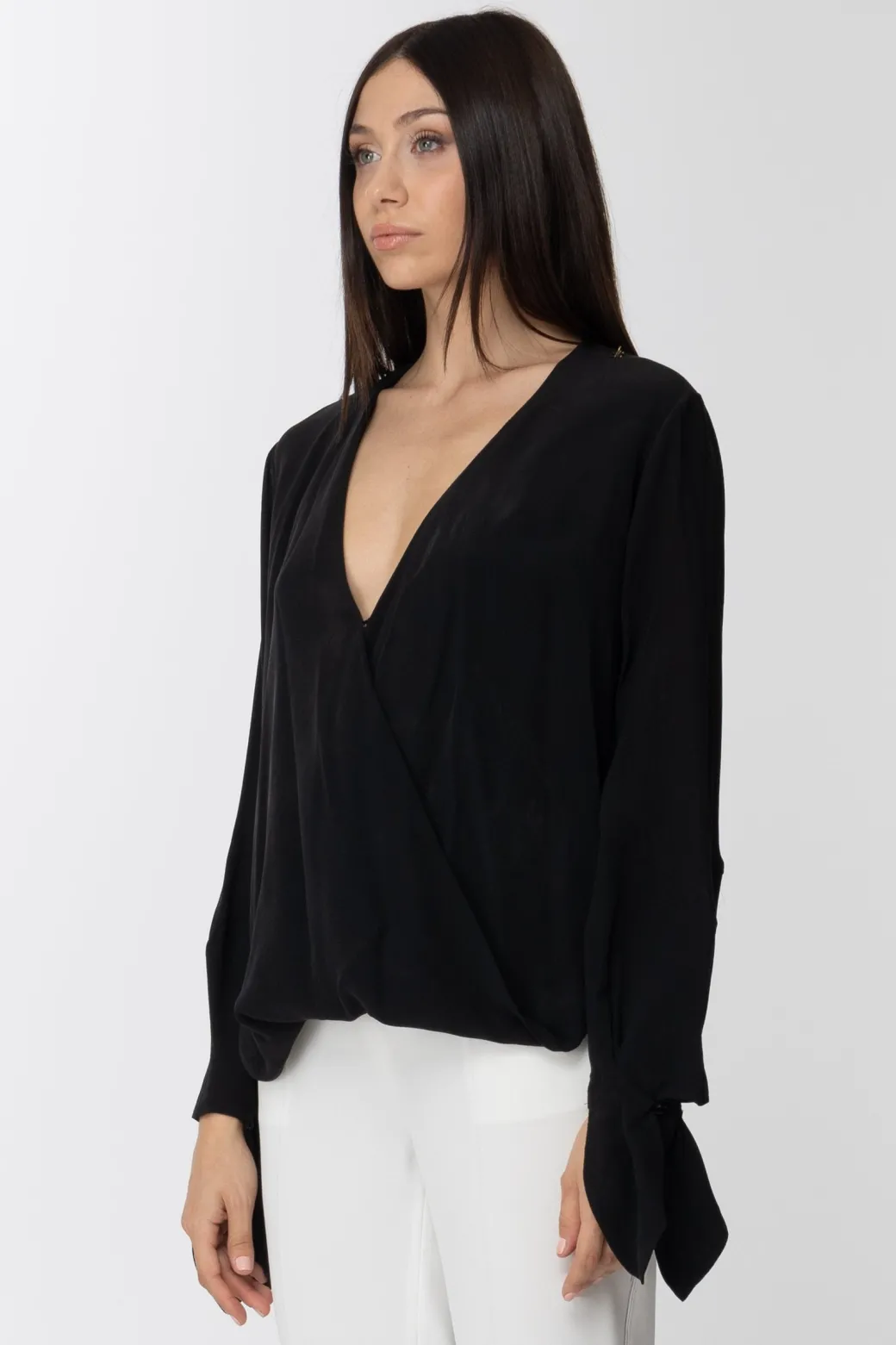Donna Elisabetta Franchi Blusa con Scollo a Incrocio e Fiocchi Sui Polsi