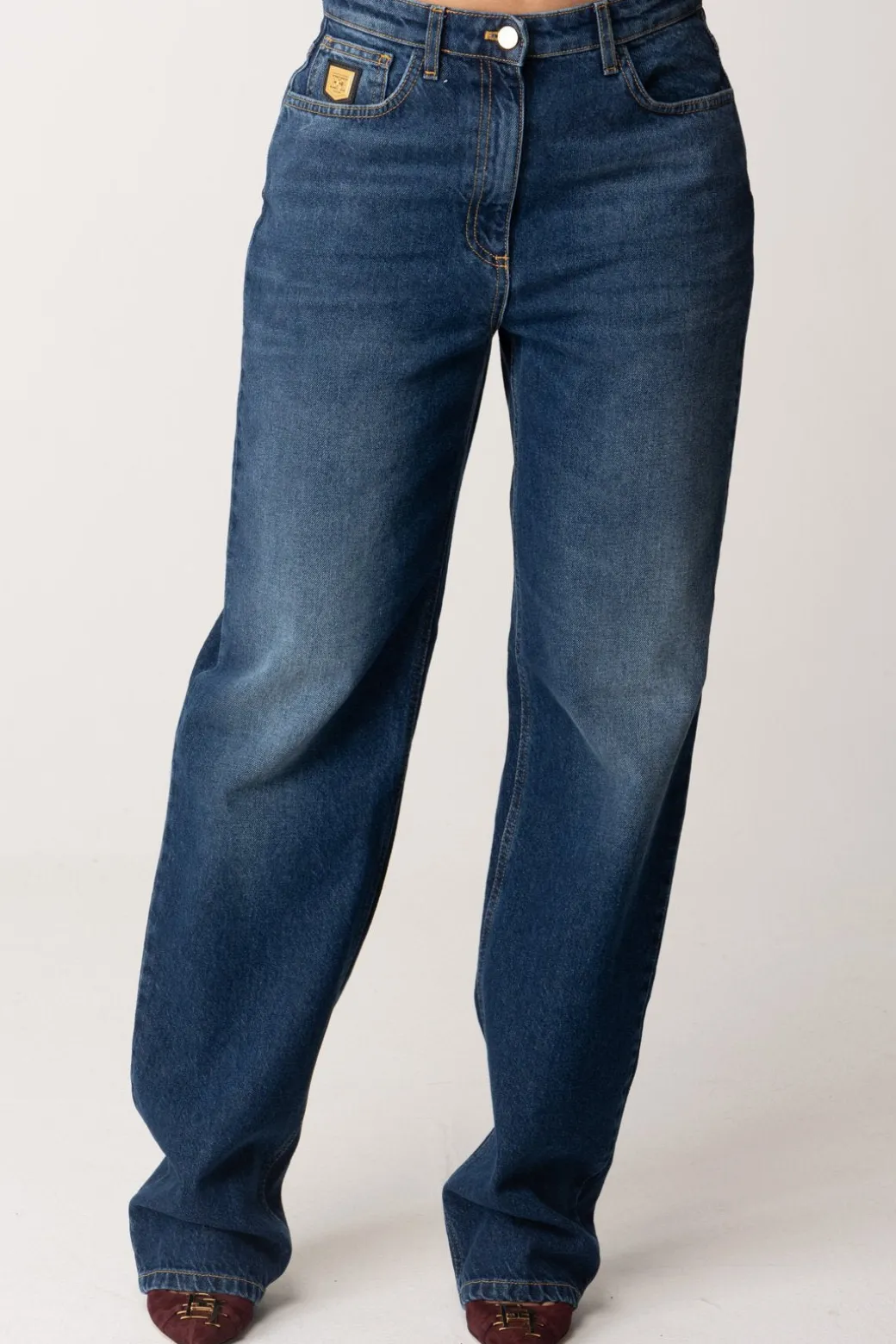 Donna Elisabetta Franchi Jeans Boyfriend con Placca Oro