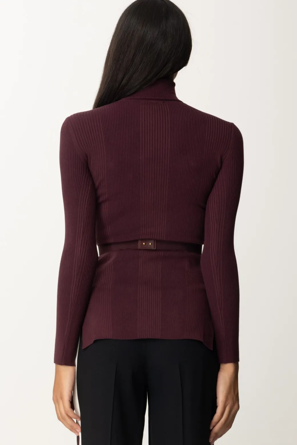 elisabetta_franchi_maglia_dolcevita_a_costine_con_ricamo_logorouge_noir_4.webp Donna Elisabetta Franchi Maglia Dolcevita a Costine con Ricamo Logo