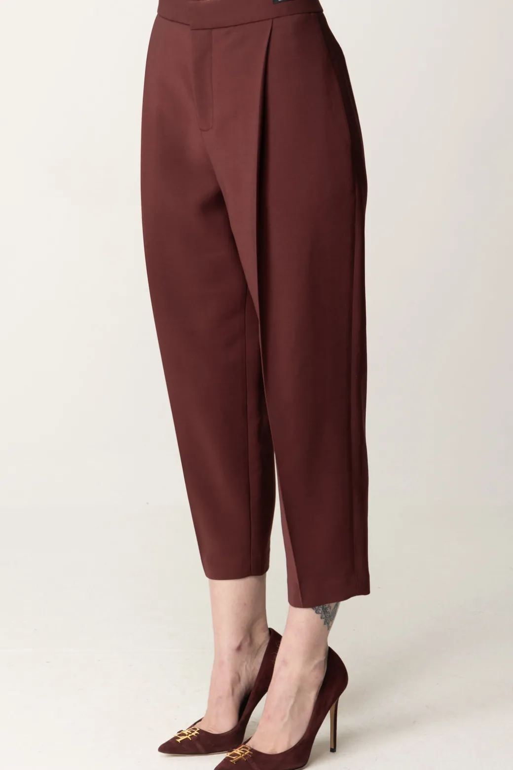 Donna Elisabetta Franchi Pantaloni Crop In Fresco Lana con Pinces
