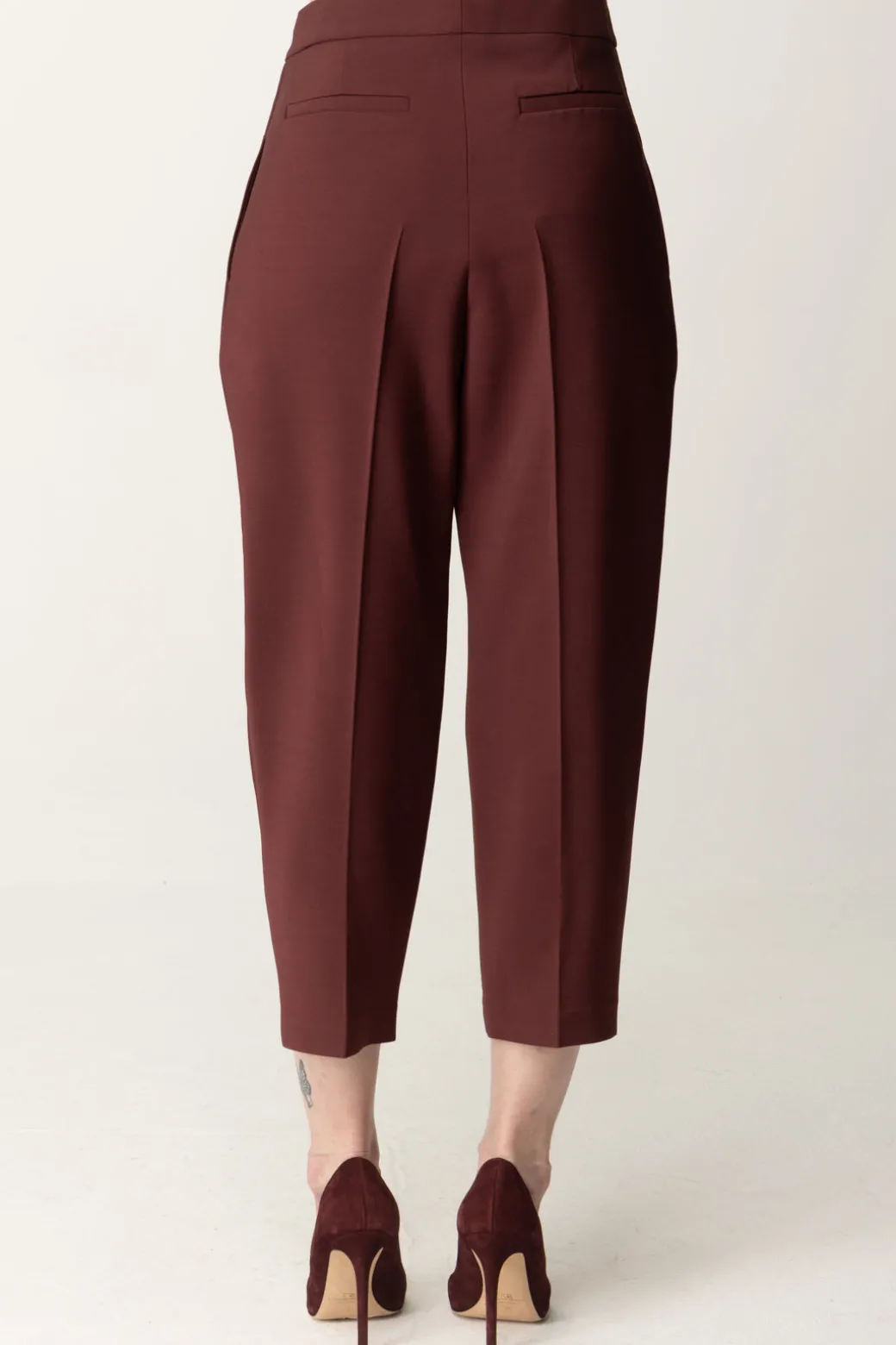 Donna Elisabetta Franchi Pantaloni Crop In Fresco Lana con Pinces