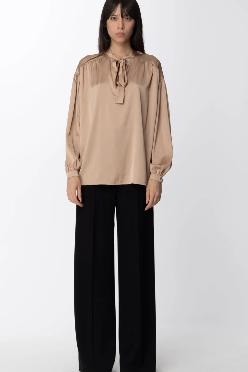 Donna Gaëlle Paris Blusa In Raso con Fiocco