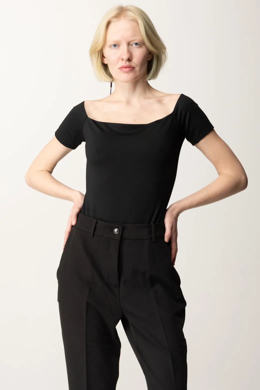 Donna Guess Body Off Shoulder Cristal