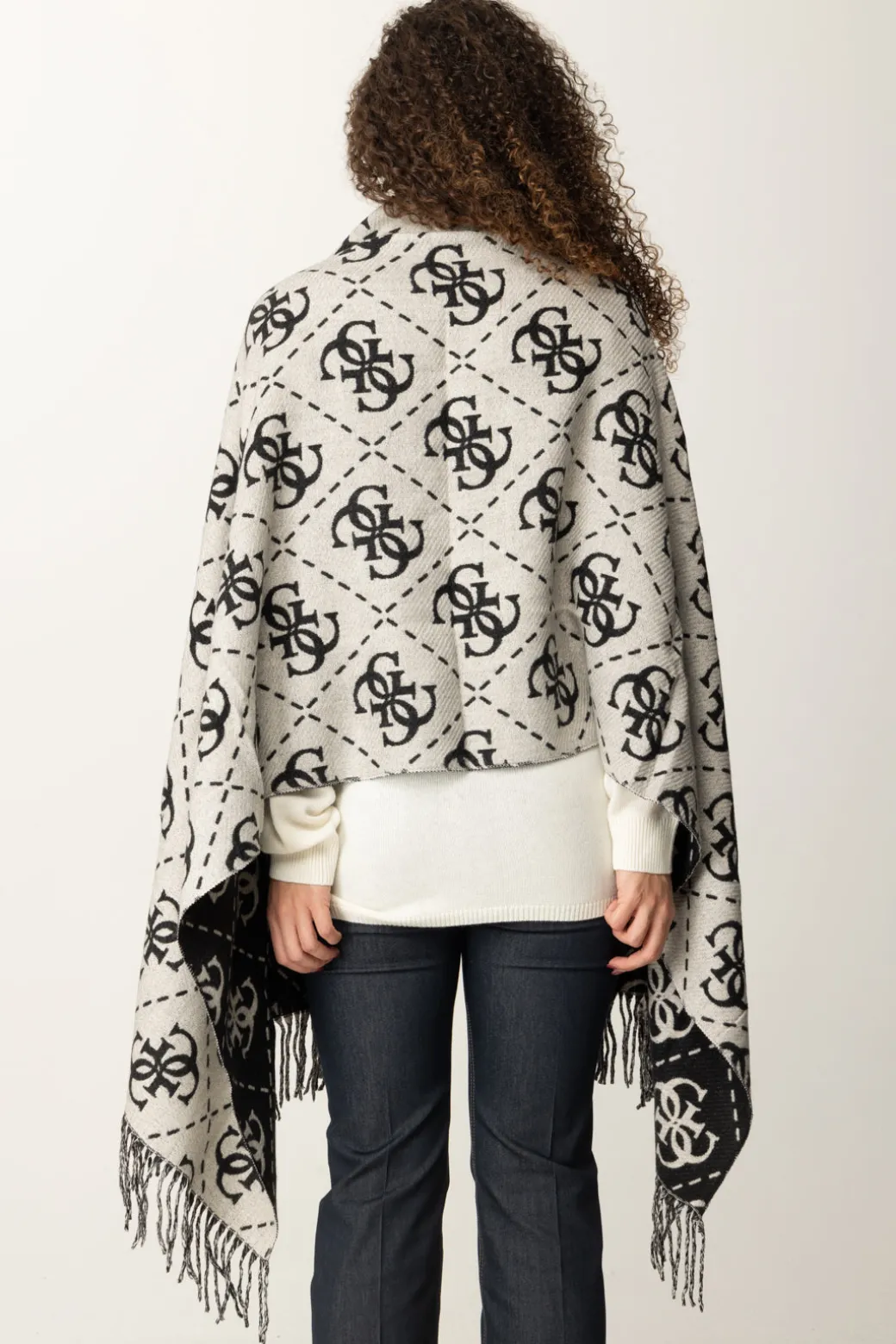 Donna Guess Sciarpa con Stampa Logo e Frange Decorative