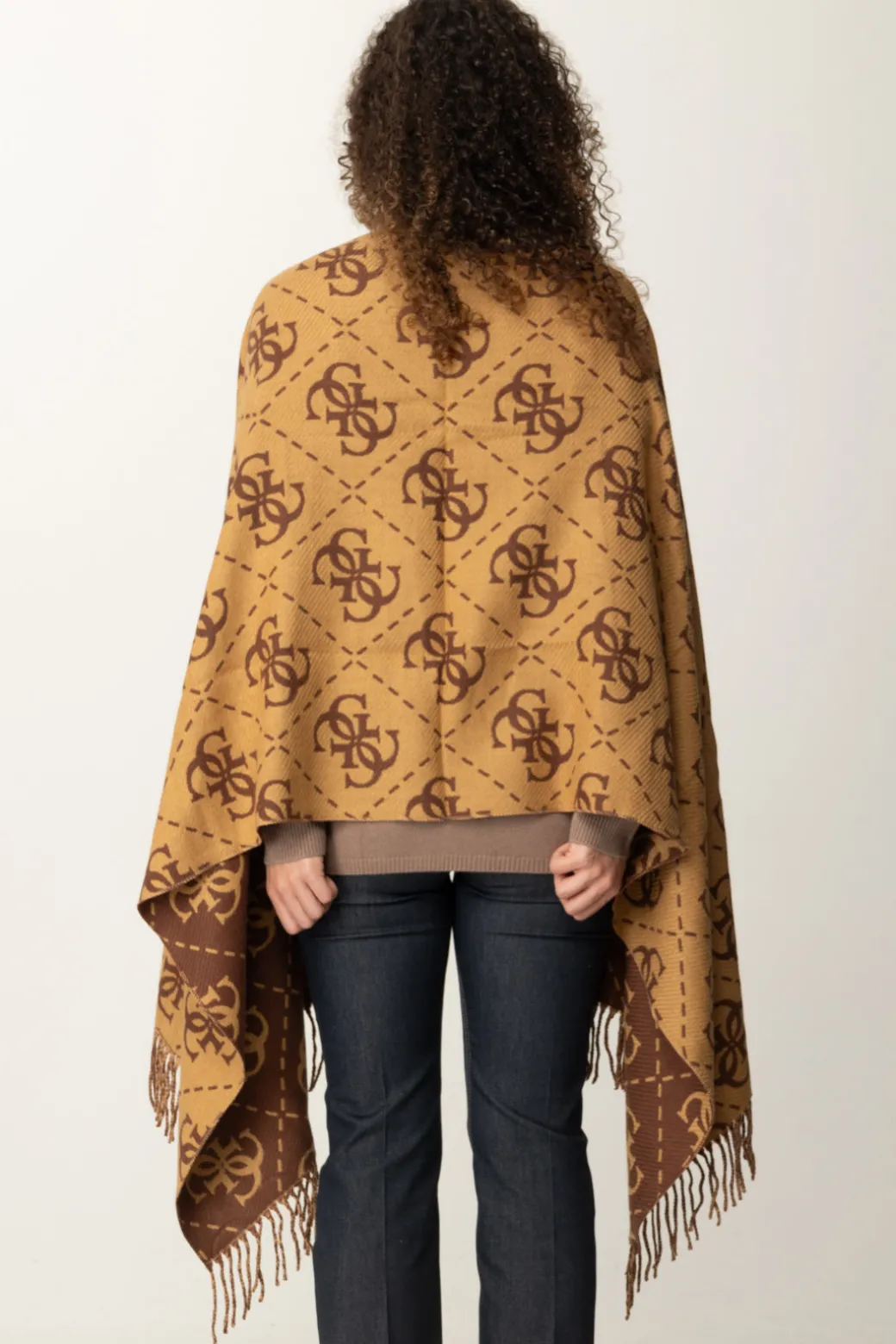 Donna Guess Sciarpa con Stampa Logo e Frange Decorative