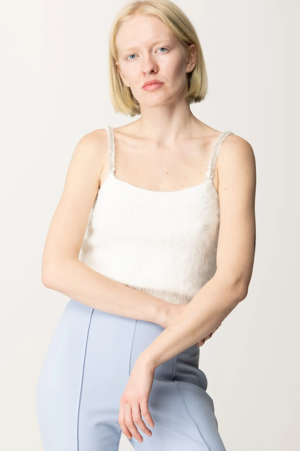 Donna Guess Top Crop Keyla con Bretelle Strass