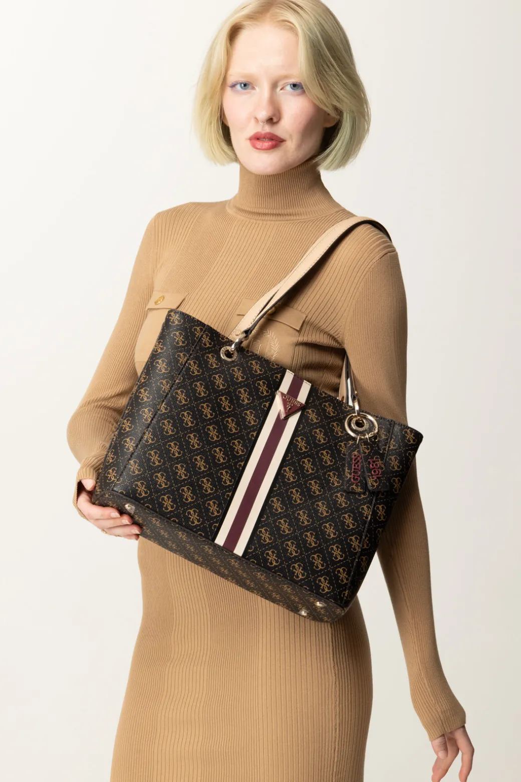 Donna Guess Tote Bag Noelle