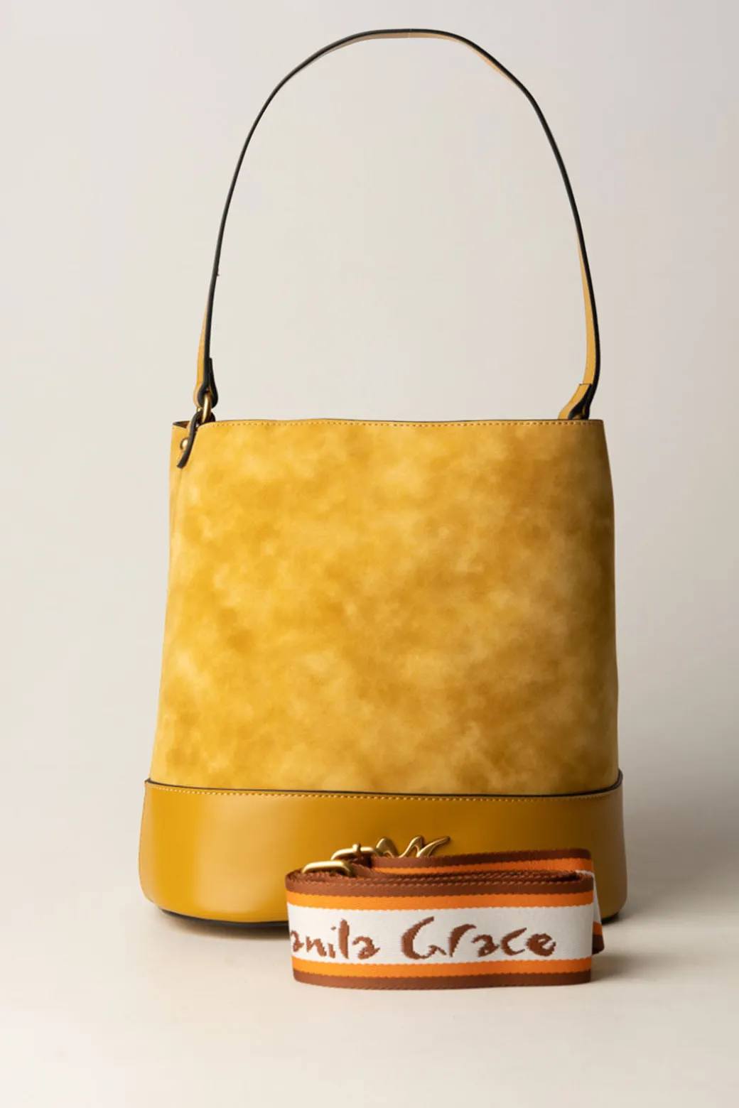 Donna Manila Grace Borsa a Secchiello Scamosciata