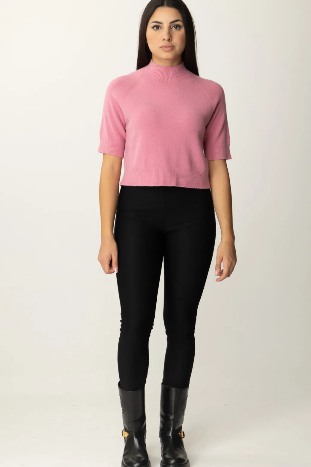 Donna Manila Grace Maglia Collo Alto Crop con Manica Corta