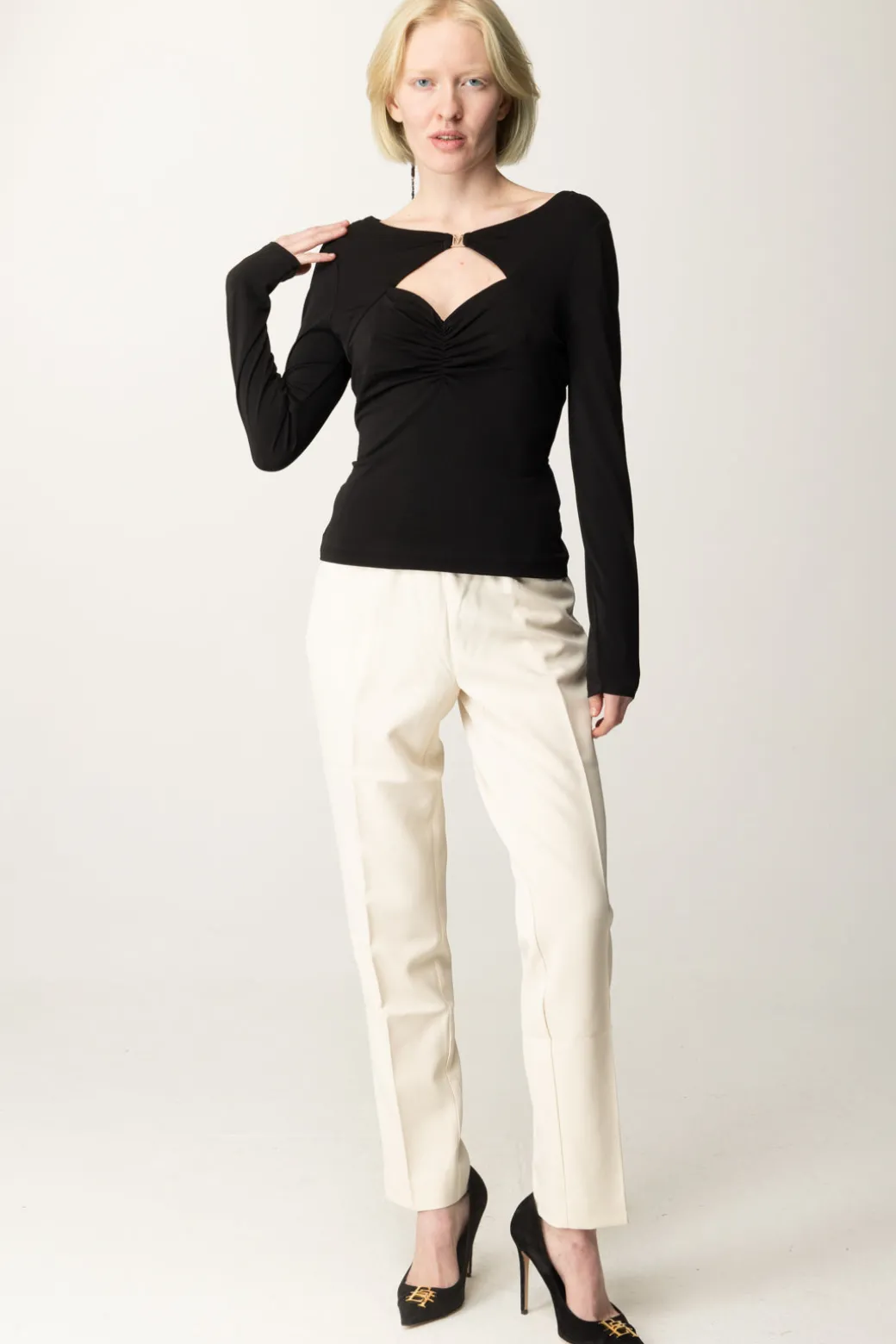 Donna Marciano By Guess Maglia Olga con Cut-out e Scollo Cuore