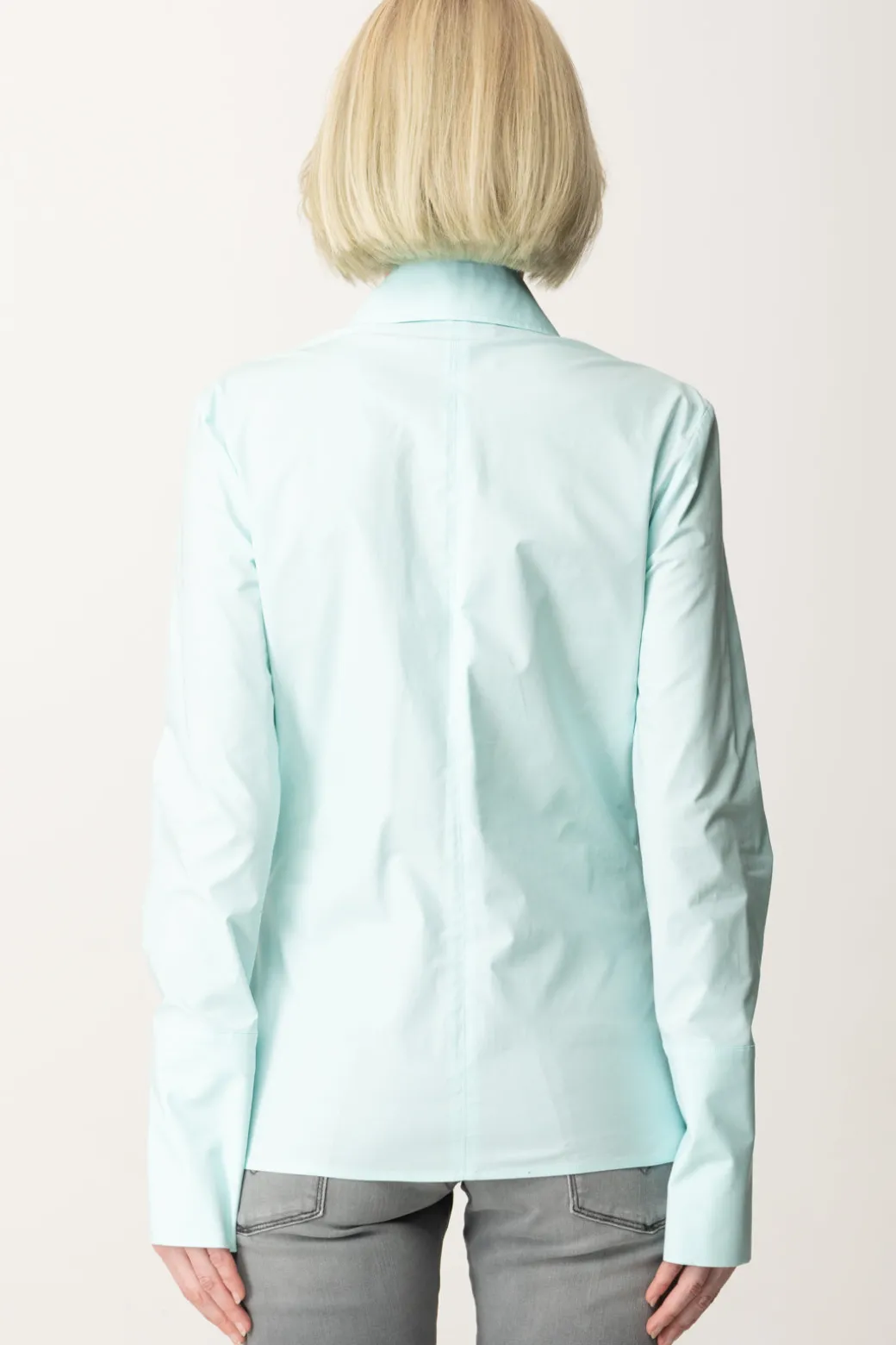 patrizia_pepe_camicia_dal_taglio_fitted_con_colletto_ampiowater_lily_4.webp Donna Patrizia Pepe Camicia Dal Taglio Fitted con Colletto Ampio