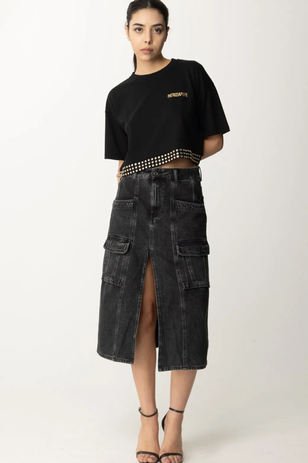 Donna Patrizia Pepe T-shirt Cropped con Borchiette e Logo