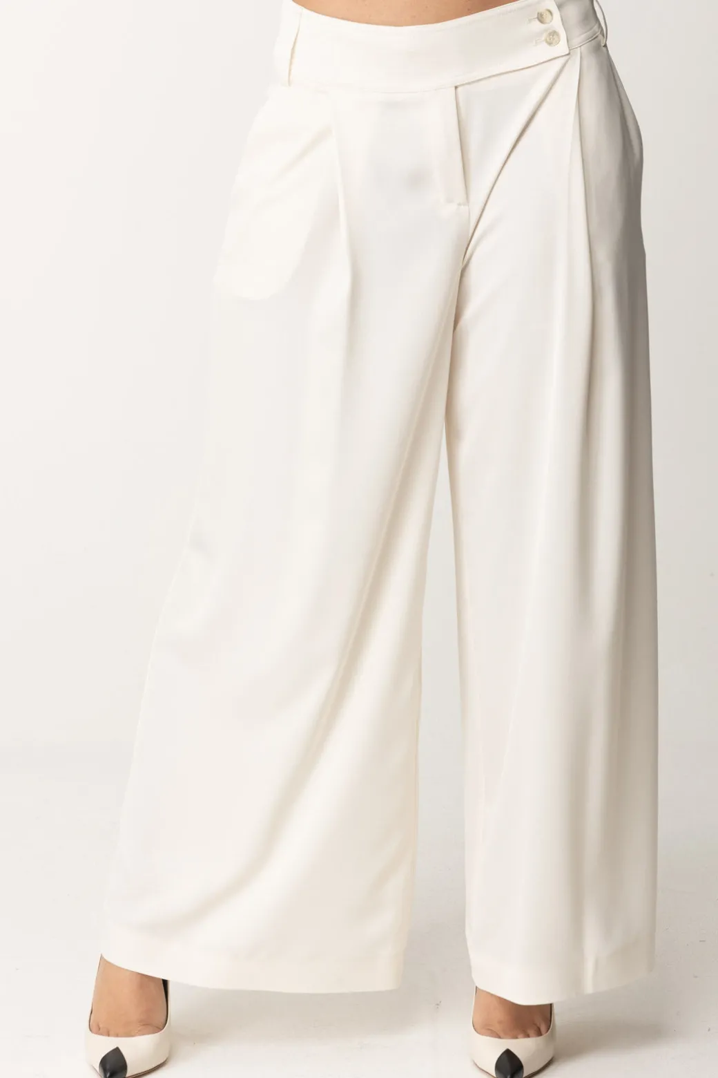 Donna Pinko Pantaloni In Satin Effetto Opaco