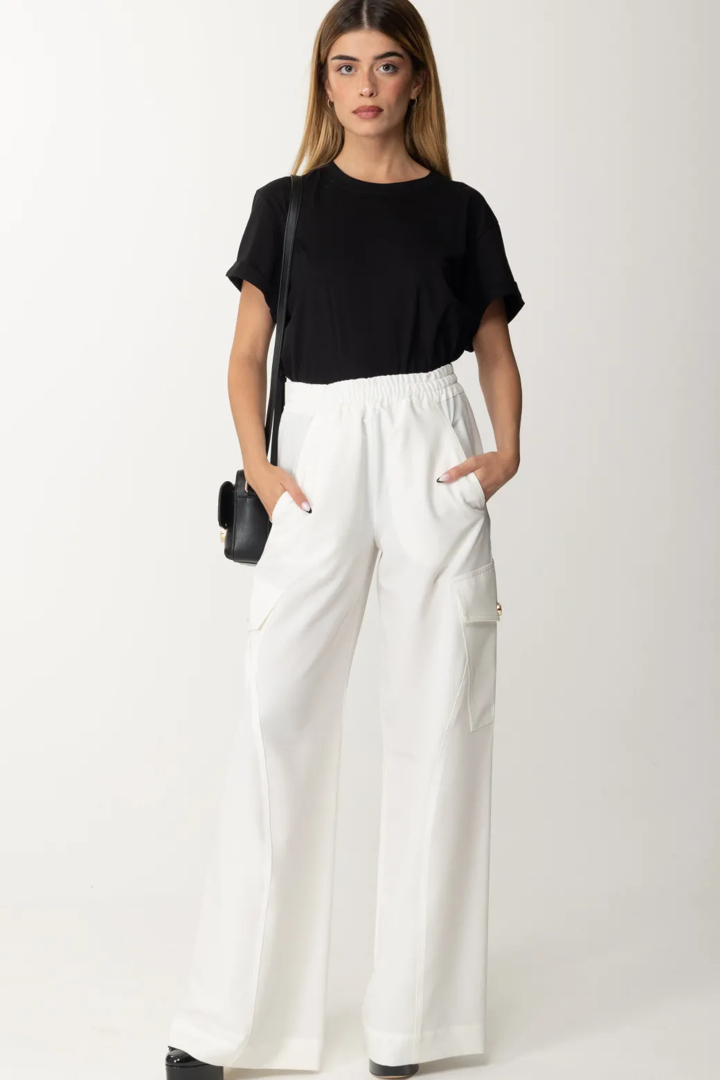 Donna Pinko T-shirt '' Staff''