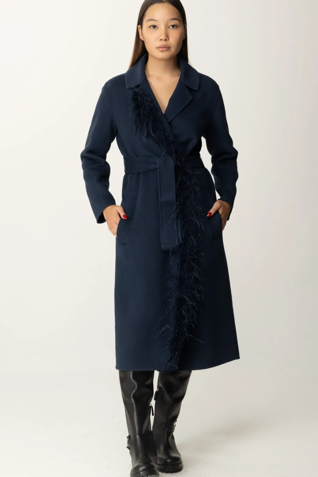 Donna Twin-set Cappotto con Piumette e Fusciacca