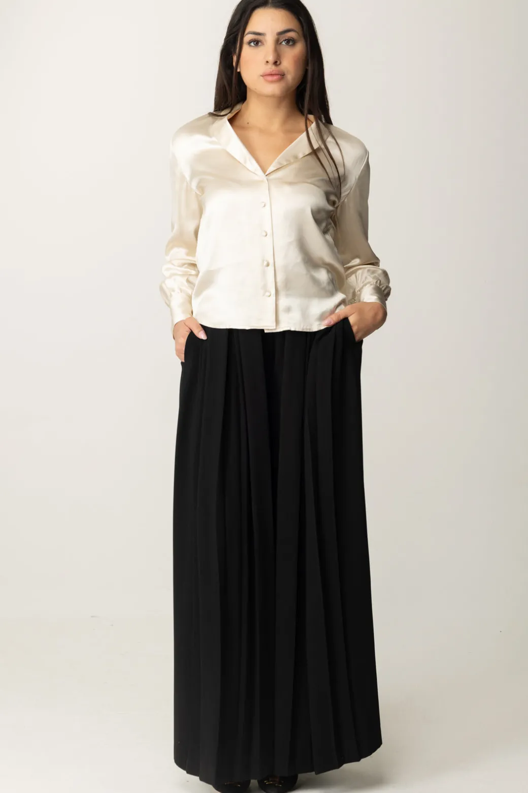 Donna Twin-set Pantaloni Plissé con Bottoni