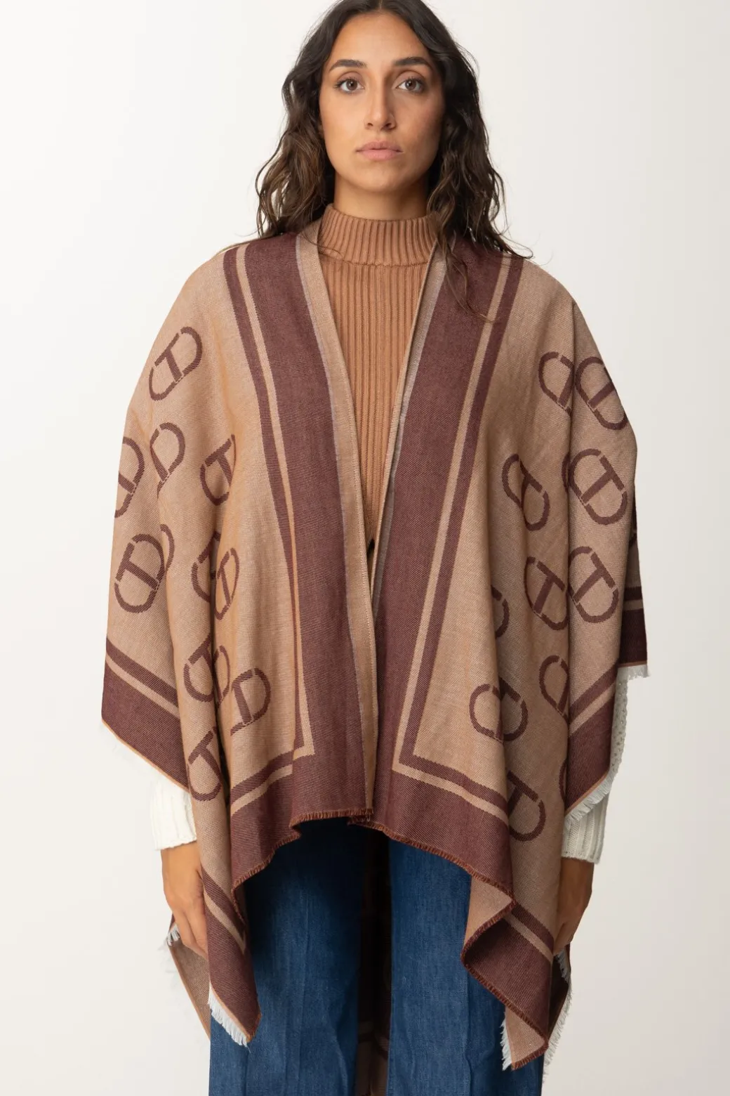 Donna Twin-set Poncho con Stampa Logo