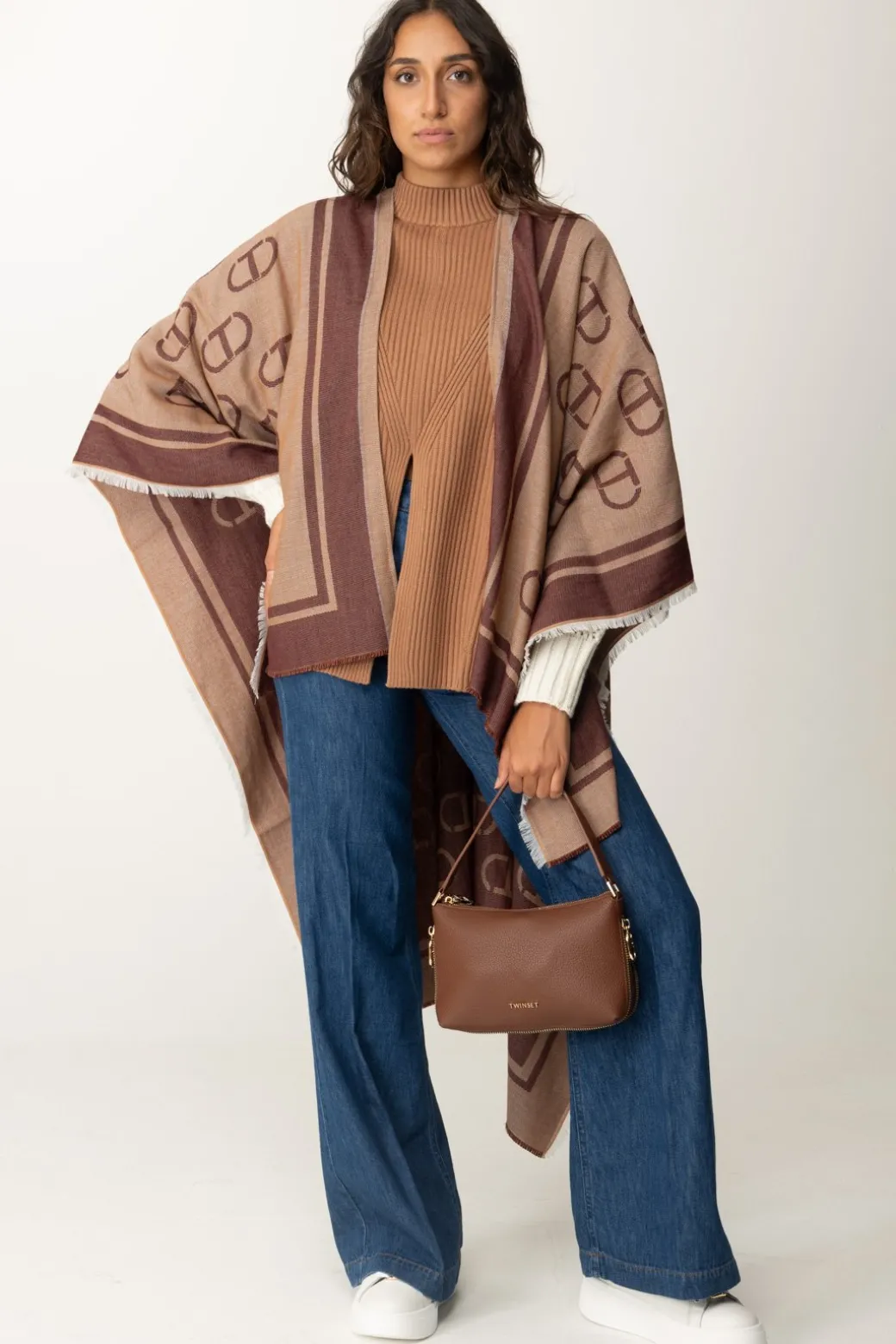 Donna Twin-set Poncho con Stampa Logo