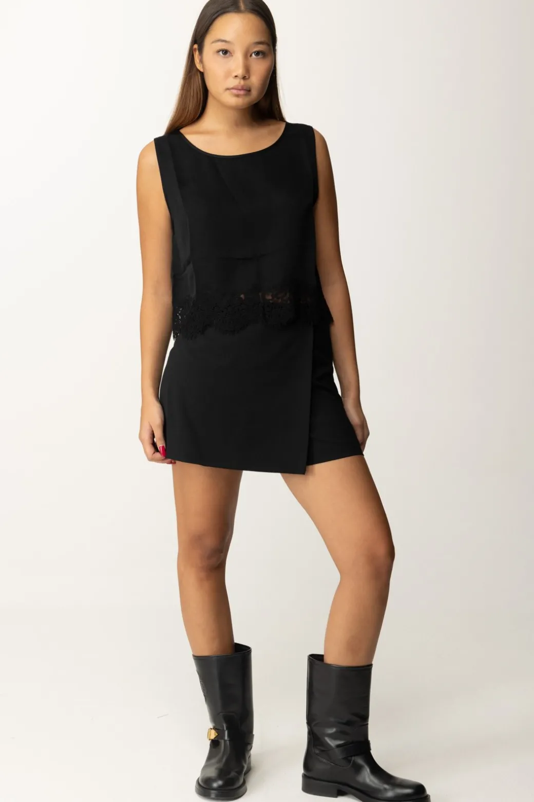 Donna Twin-set Shorts a Portafoglio
