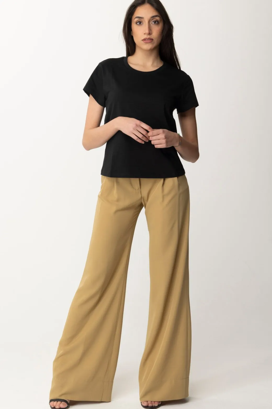 Donna Twin-set T-shirt con Cut-out Sul Retro