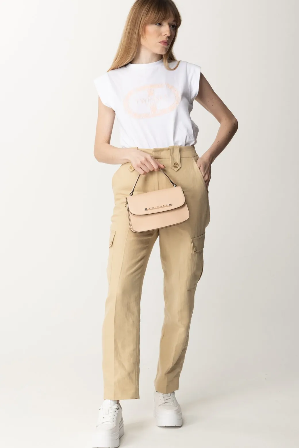 Donna Twin-set T-shirt con Ricamo Logo e Maniche Ad Aletta