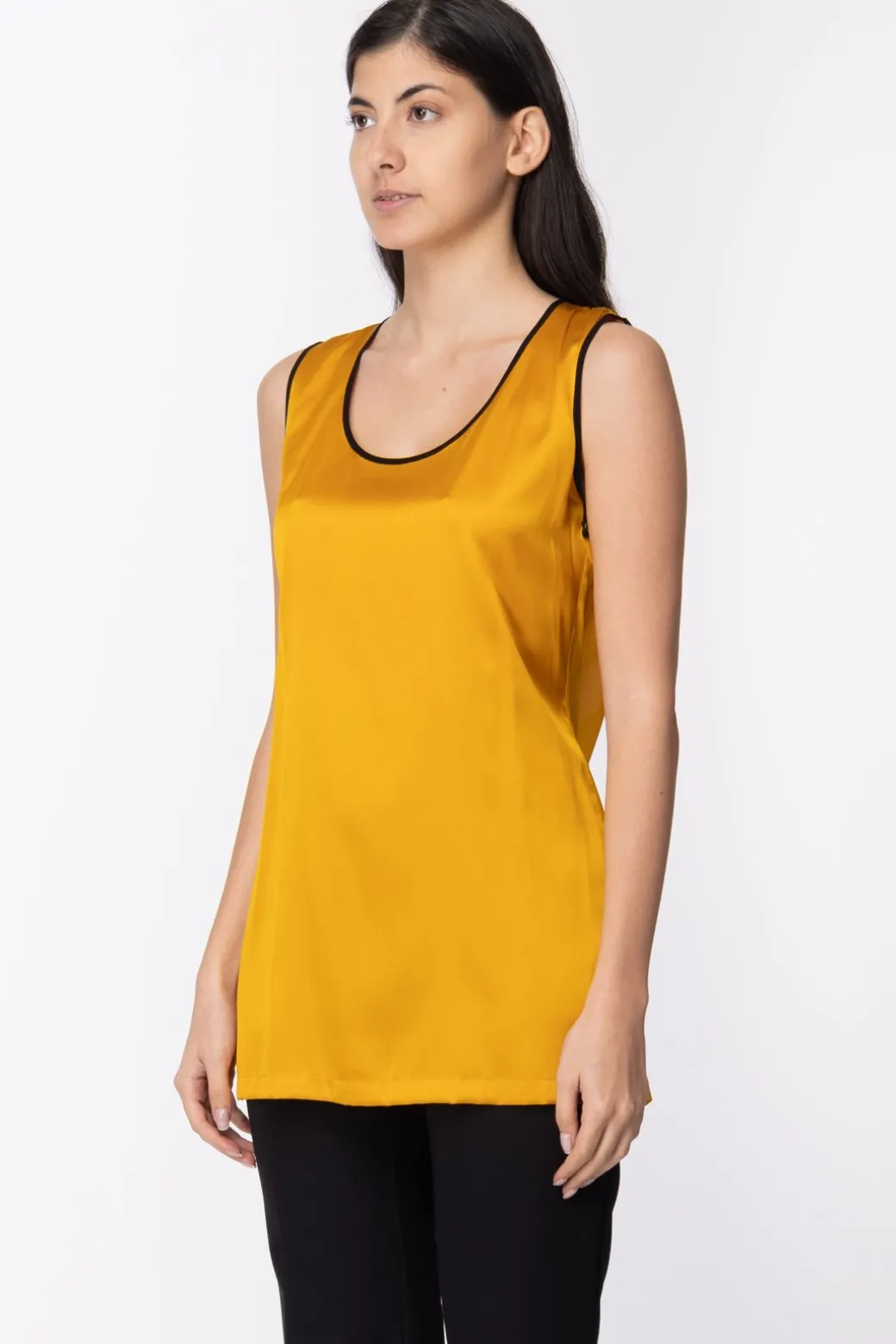 Donna Twin-set Twin Set: Top In Raso Elasticizzato Di Seta con Profilo a Contrasto Retro Georgette