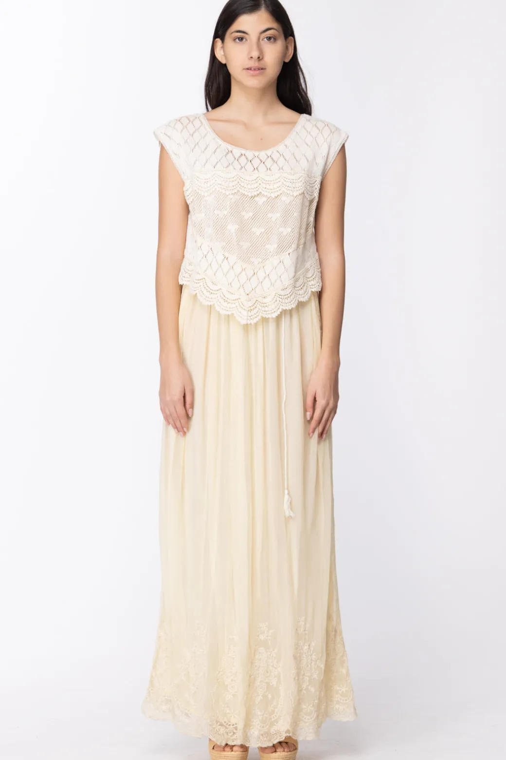 Donna Twin-set : Abito Lungo In Tulle con Ricamo In Filo Sul Fondo Corpino In Maglia Traforata